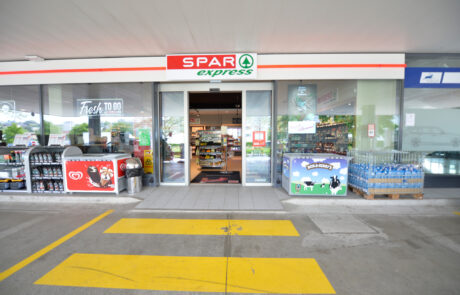 SPAR express Shop aussen